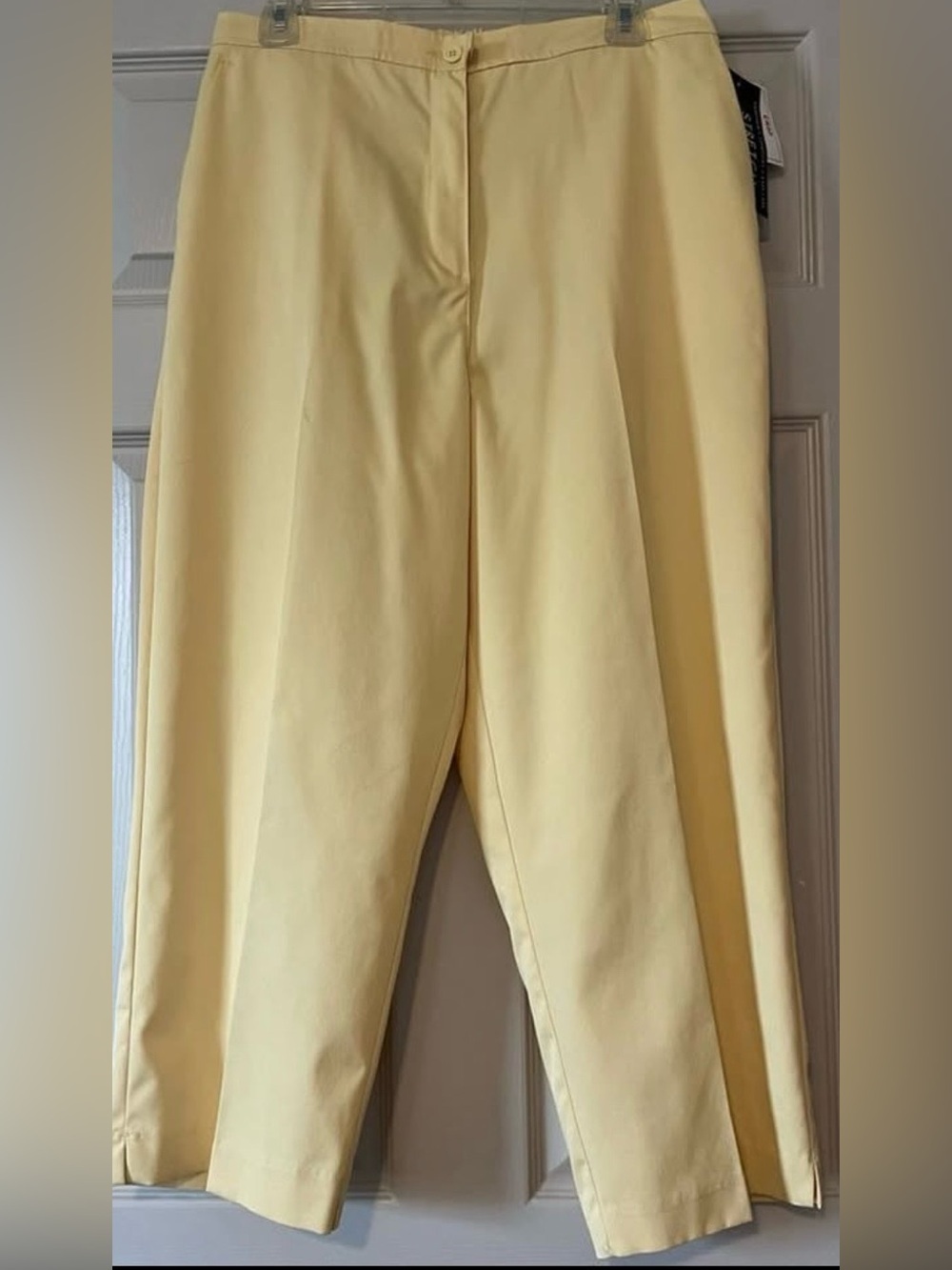 The Limited Straight-Leg Crop Pants in Pale Yellow CB Collection size 12 - Picture 7 of 8